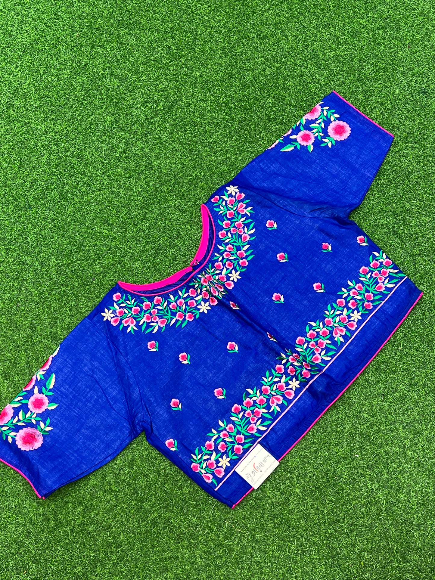 COTTON EMBROIDERY BLOUSE