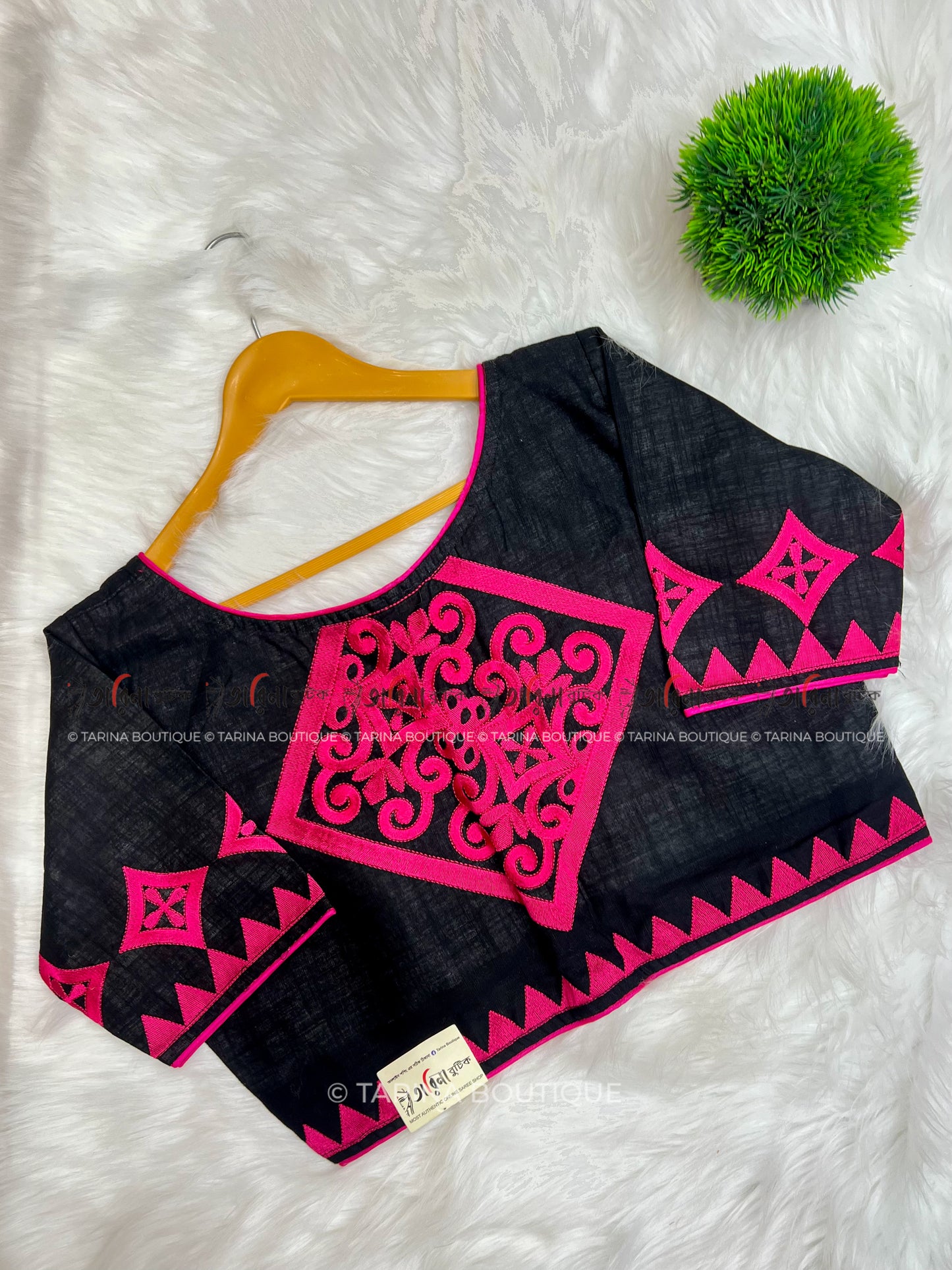 COTTON EMBROIDERY BLOUSE