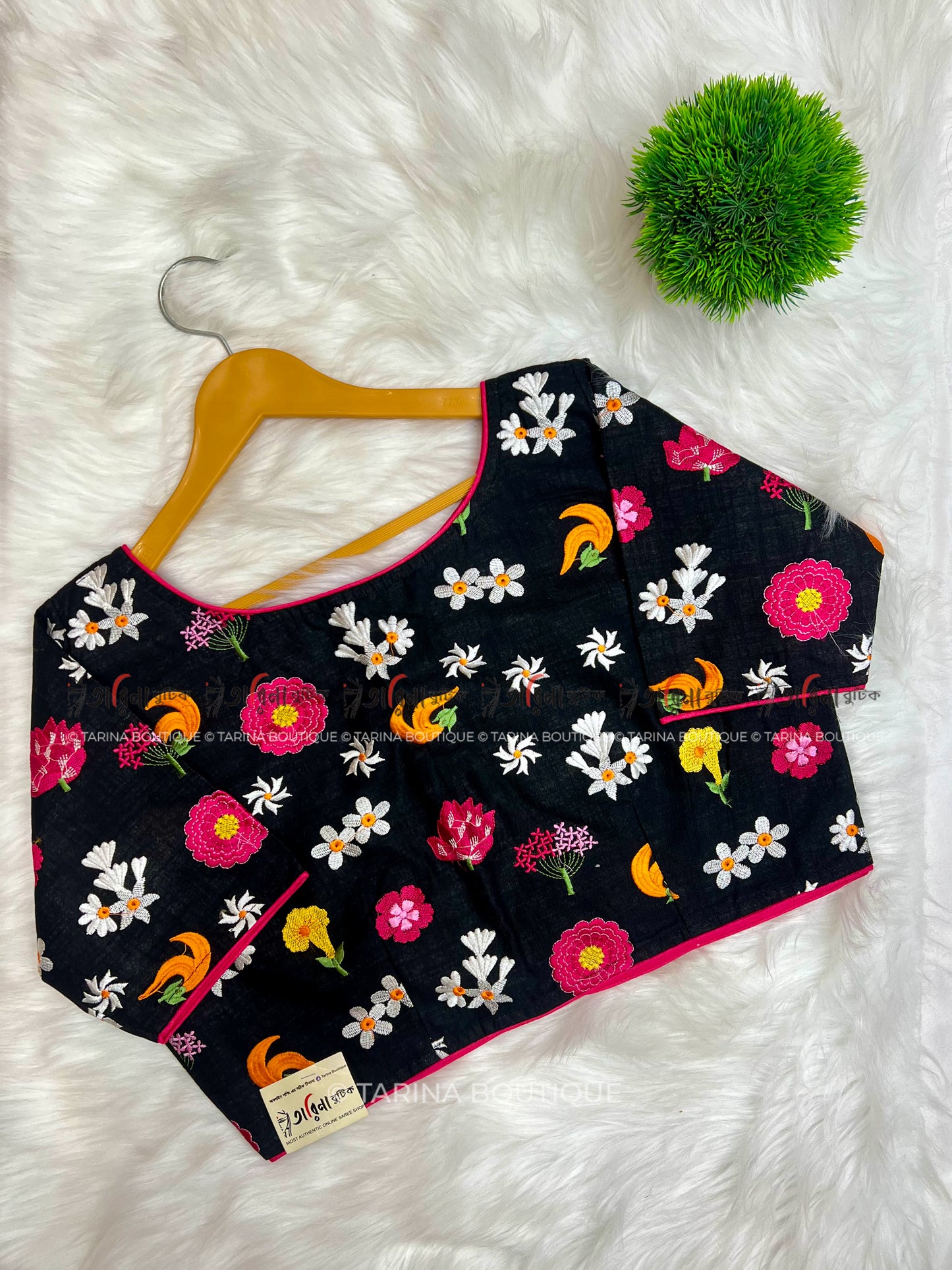 COTTON EMBROIDERY BLOUSE