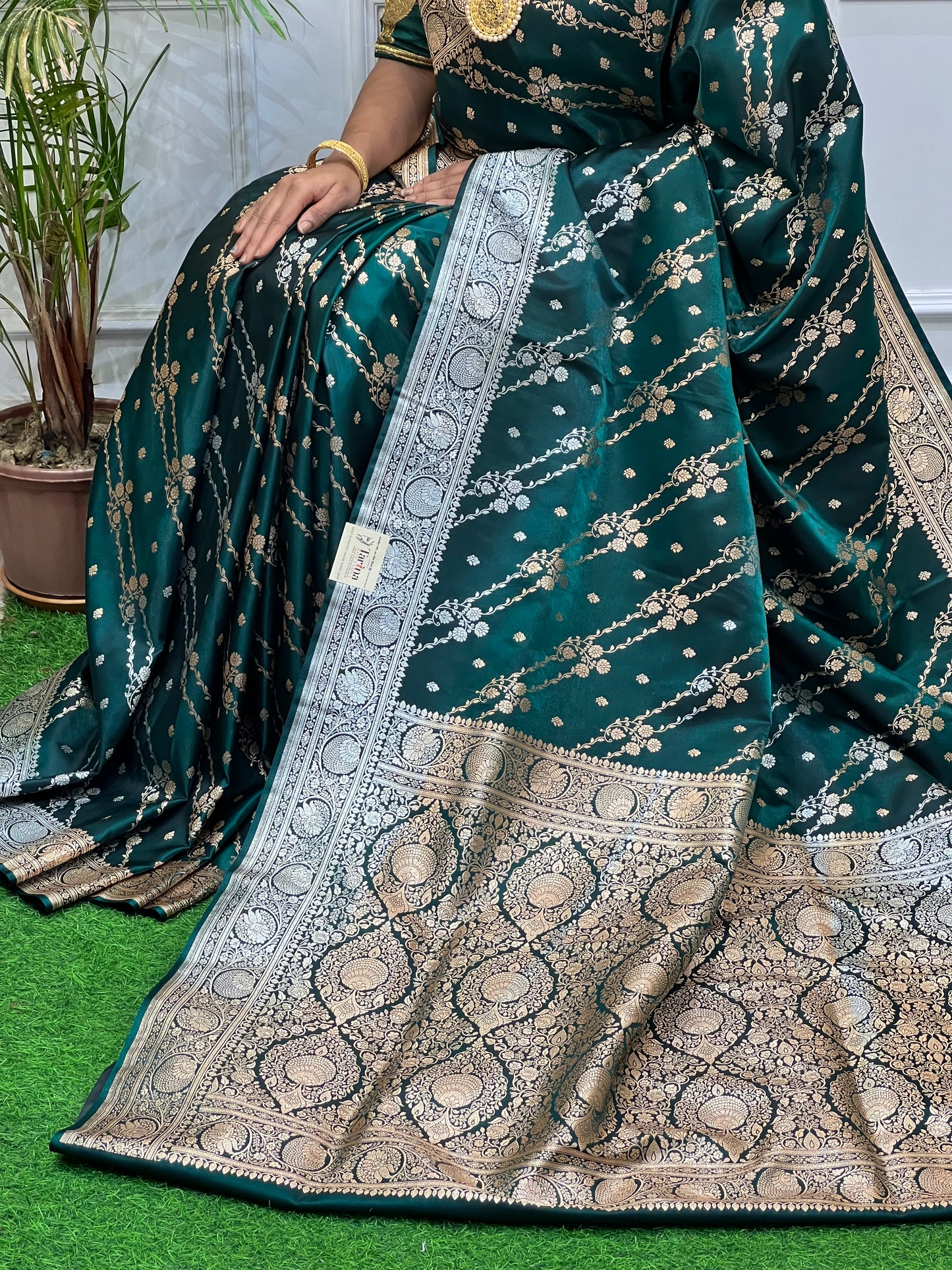 ETHNIC WEDDING BANARASI