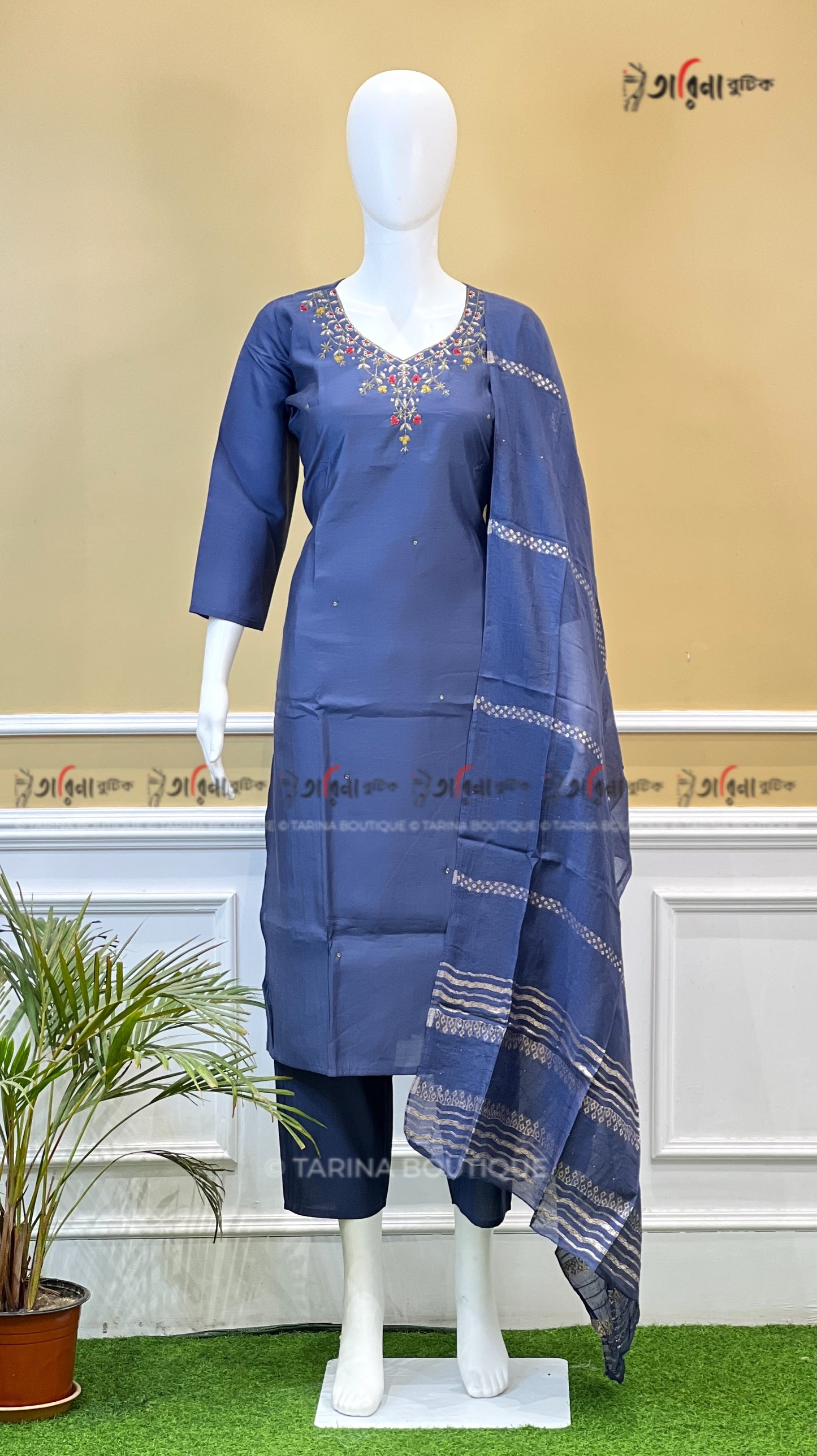 DESIGNER 3 PIECE KURTI