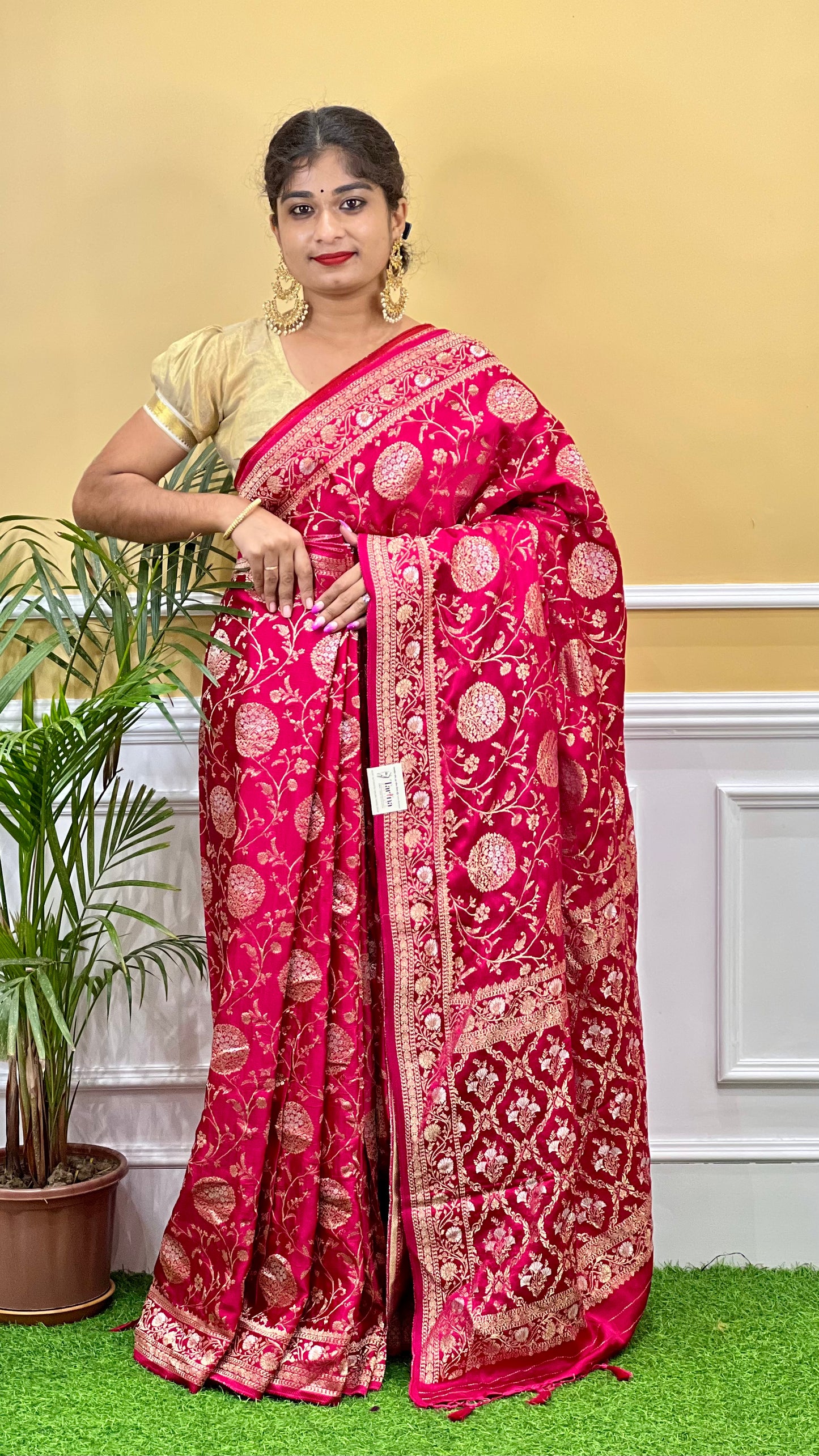 PREMIUM KHADDI BANARASI