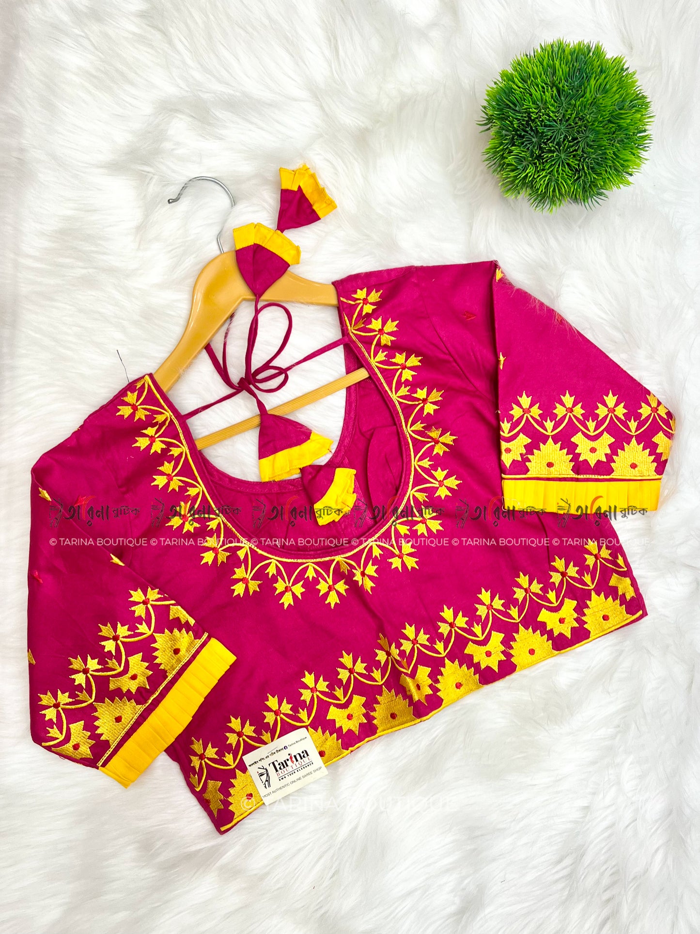 COTTON EMBROIDERY BLOUSE