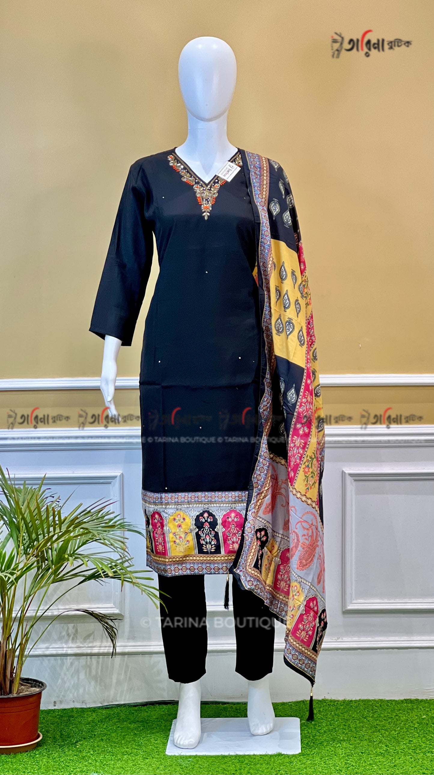 DESIGNER 3 PIECE KURTI