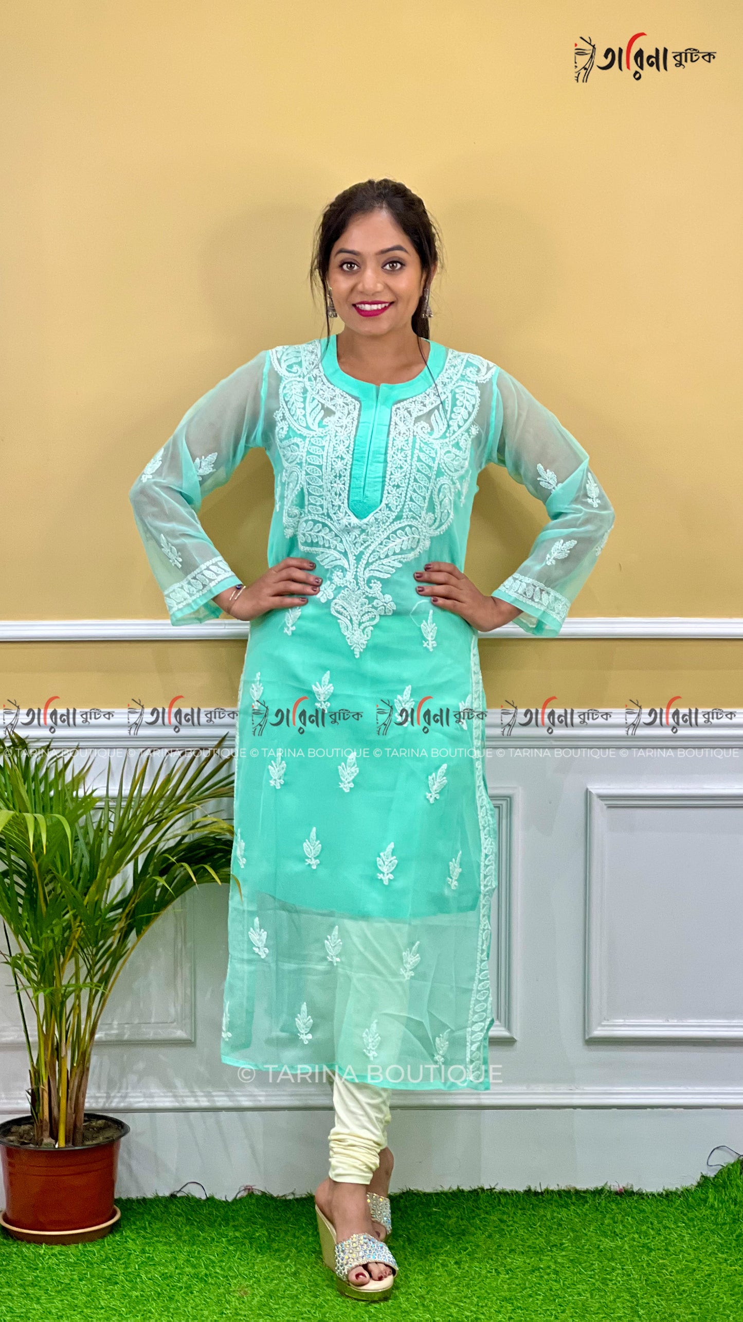 DESIGNER CHIKANKARI KURTI