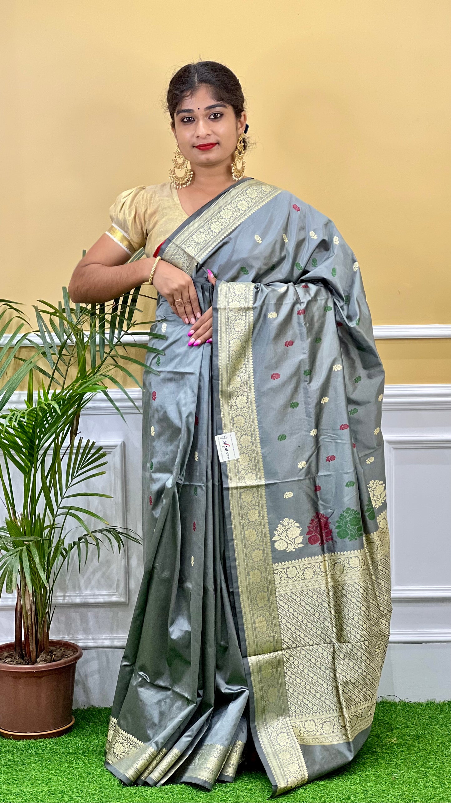 PURE KATAN BANARASI