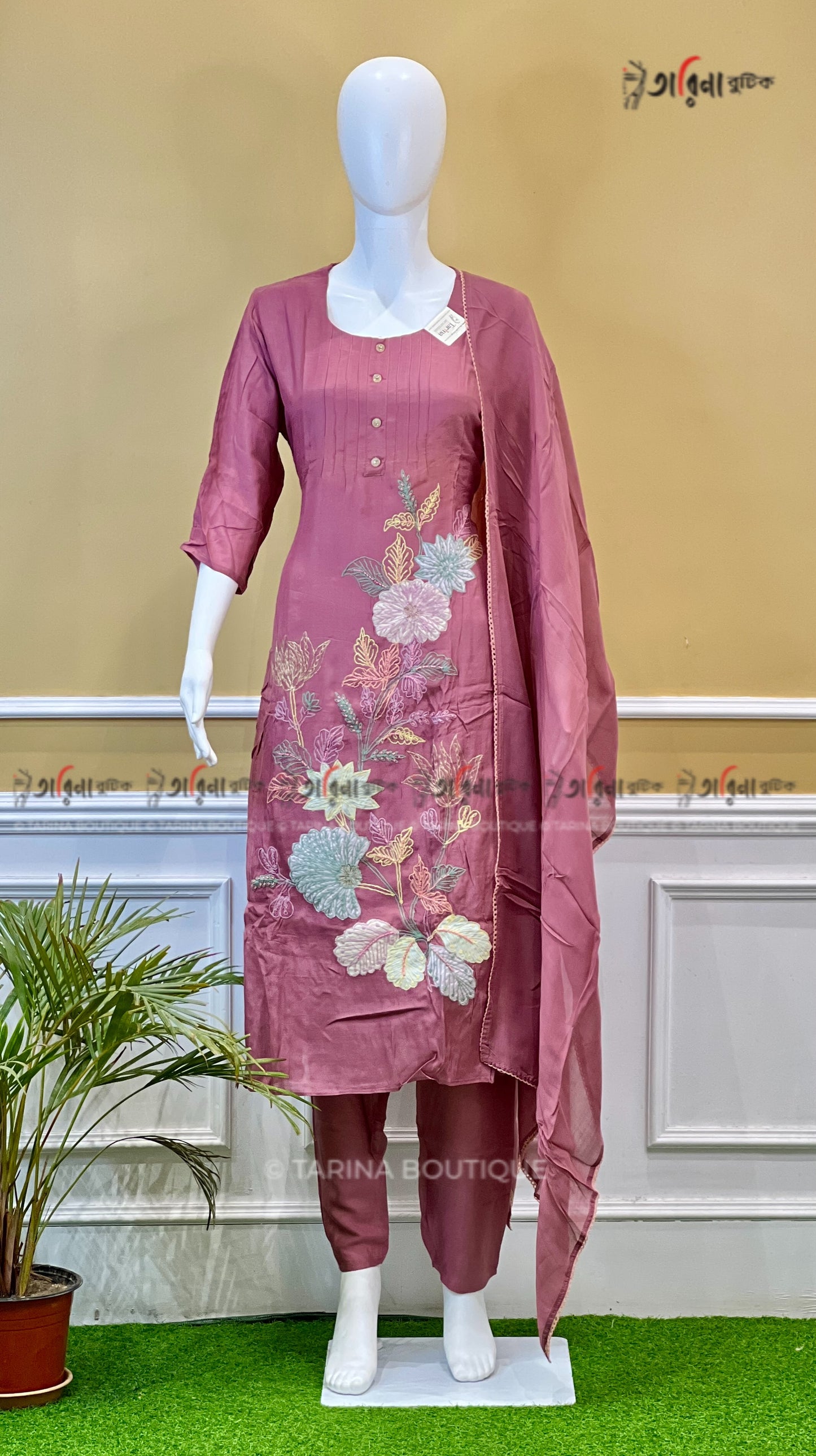 DESIGNER 3 PIECE KURTI