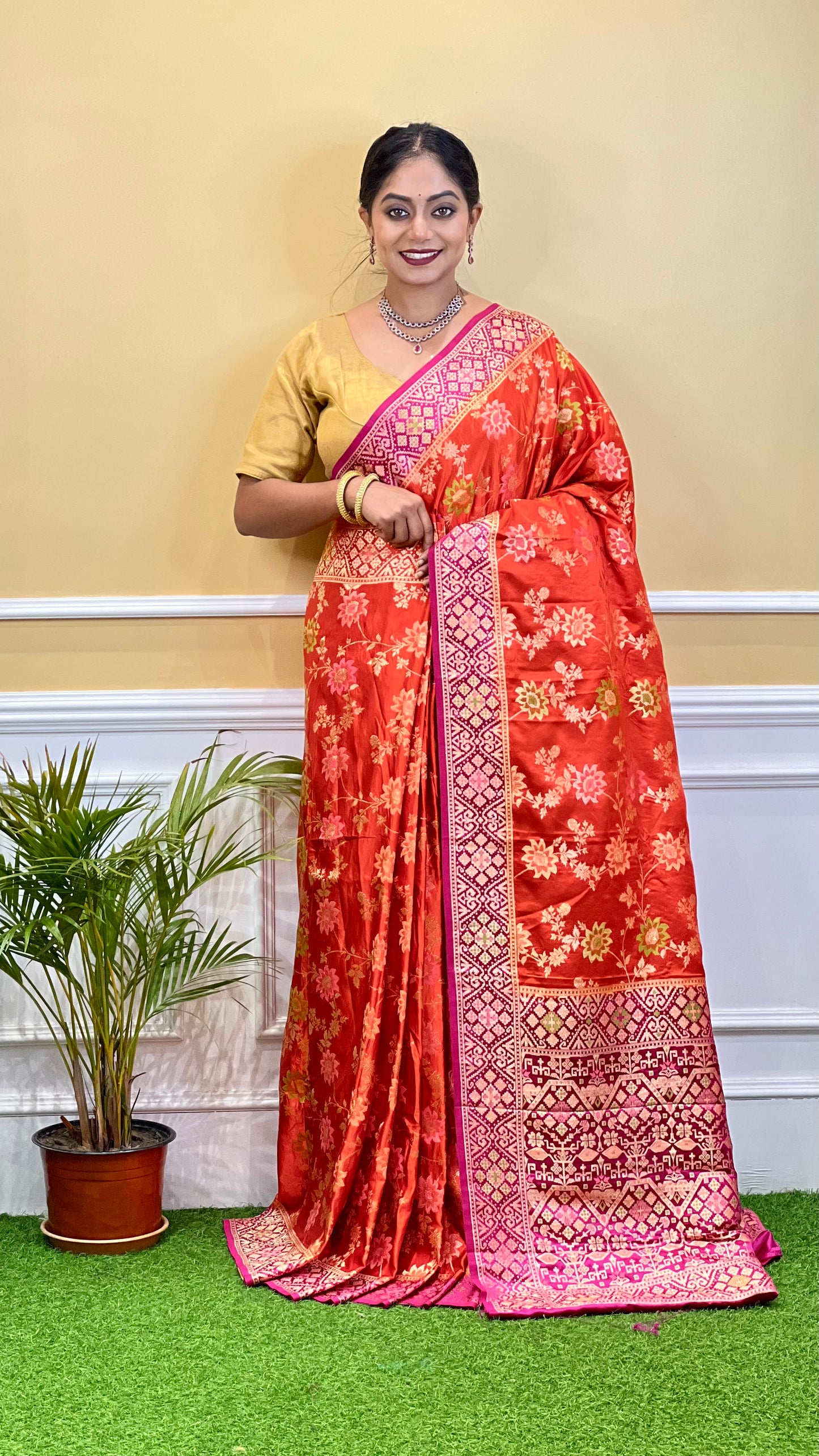 SATIN BENARASI